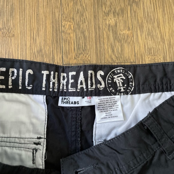 Teenage boy shorts - Picture 3 of 3